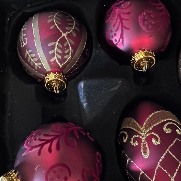 NEW! Elegant Designer 14 Piece Burgundy Gold Glass Christmas Ornaments Lot - Picture 7 of 9